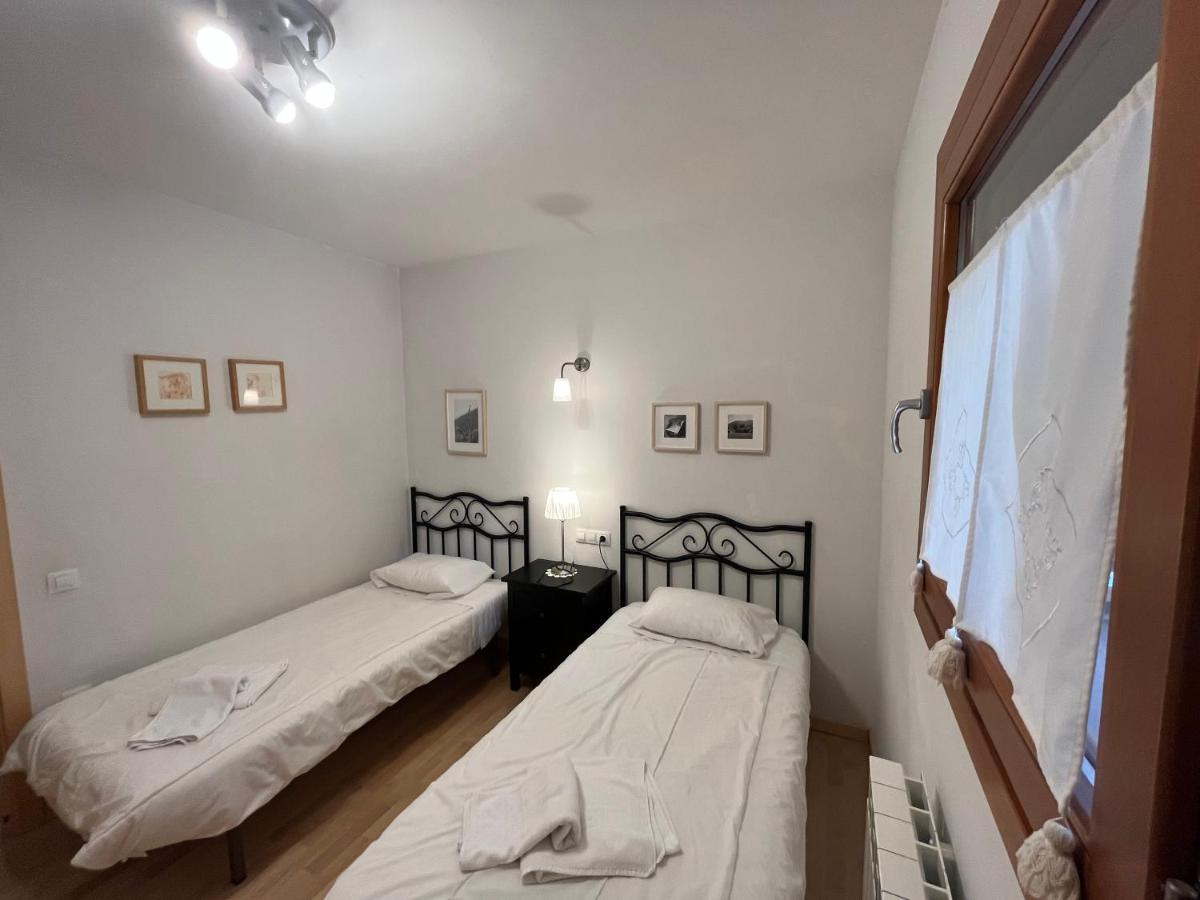 Apartamento B49 - Bajo Con Jardin Peguera - Villmor Benasque Exterior foto
